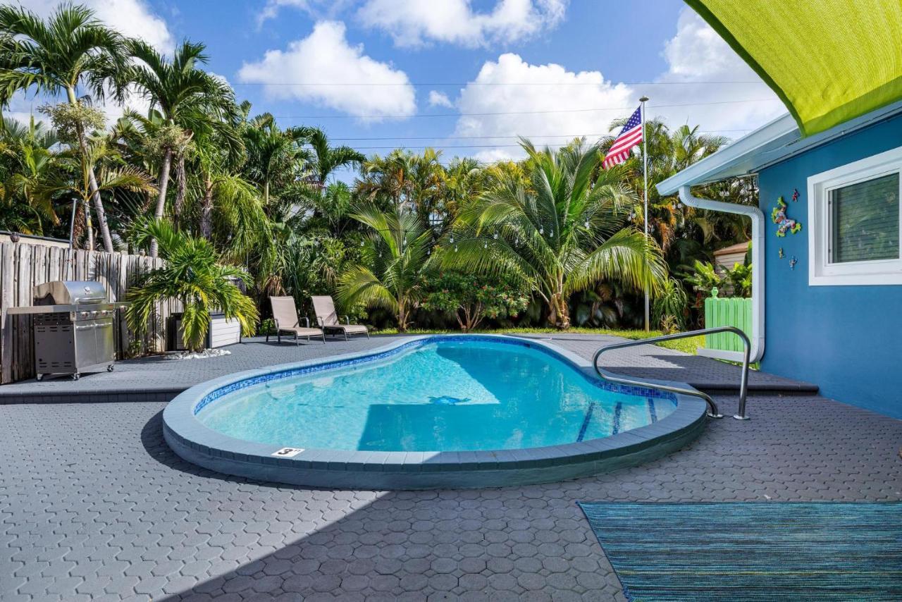 Trendy 3-Bedroom Villa With Saltwater Pool And Yard Fort Lauderdale Exterior foto