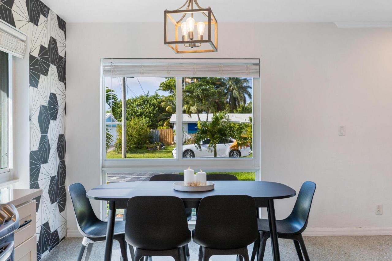 Trendy 3-Bedroom Villa With Saltwater Pool And Yard Fort Lauderdale Exterior foto